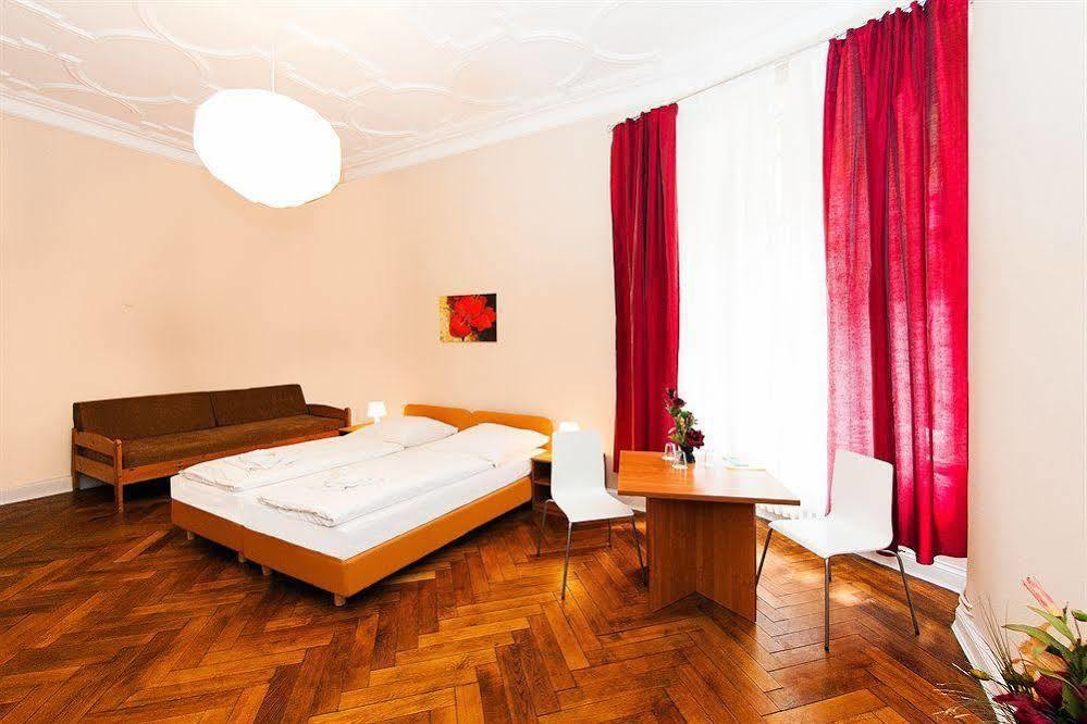 Hotel Elegia Am Kurfuerstendamm Berlino
